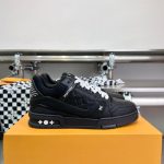 Louis Vuitton Trainer Black Embossed Monogram (Master Quality)