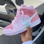 NIKE  AIR  JORDAN RETRO  1 HIGH DIGITAL PINK (MASTER QUALITY)