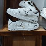 Louis Vuitton LV Monogram Trainer Black Logo (Master Quality)